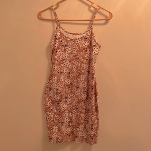 New wild fable body on dress